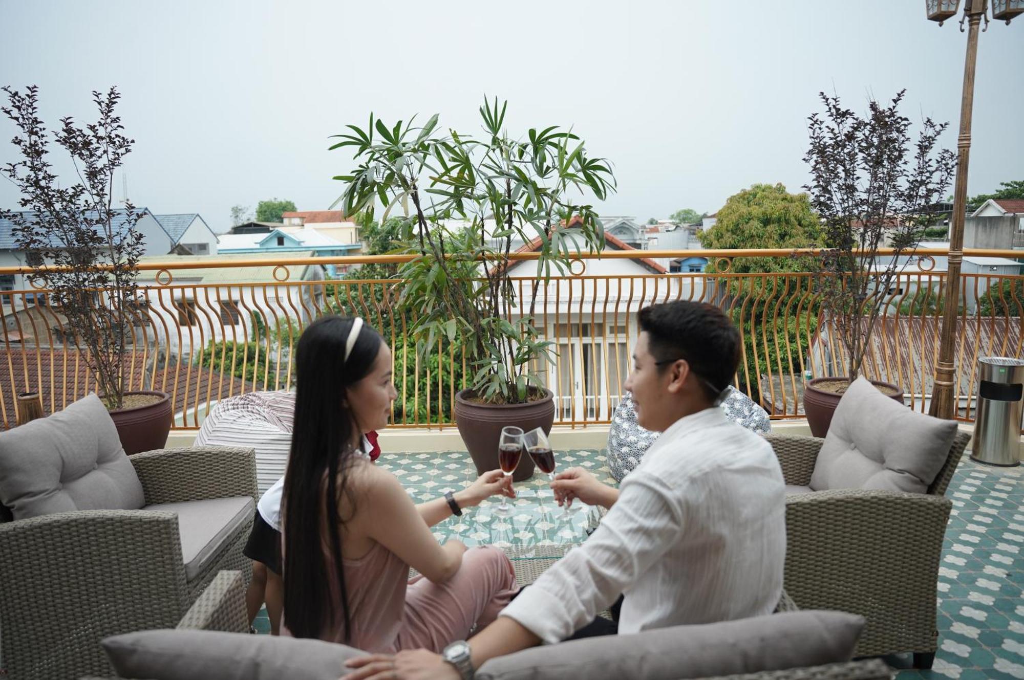 75 Garden Inn Hue Buitenkant foto